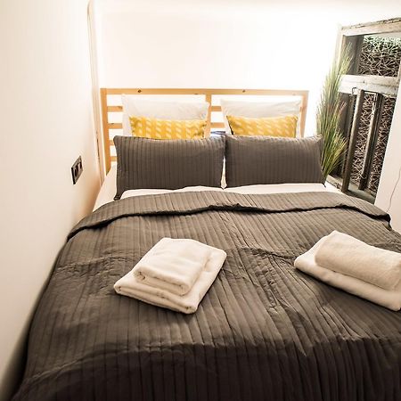Very Stylish And Fresh Studio Home In The Center Budapest Bagian luar foto