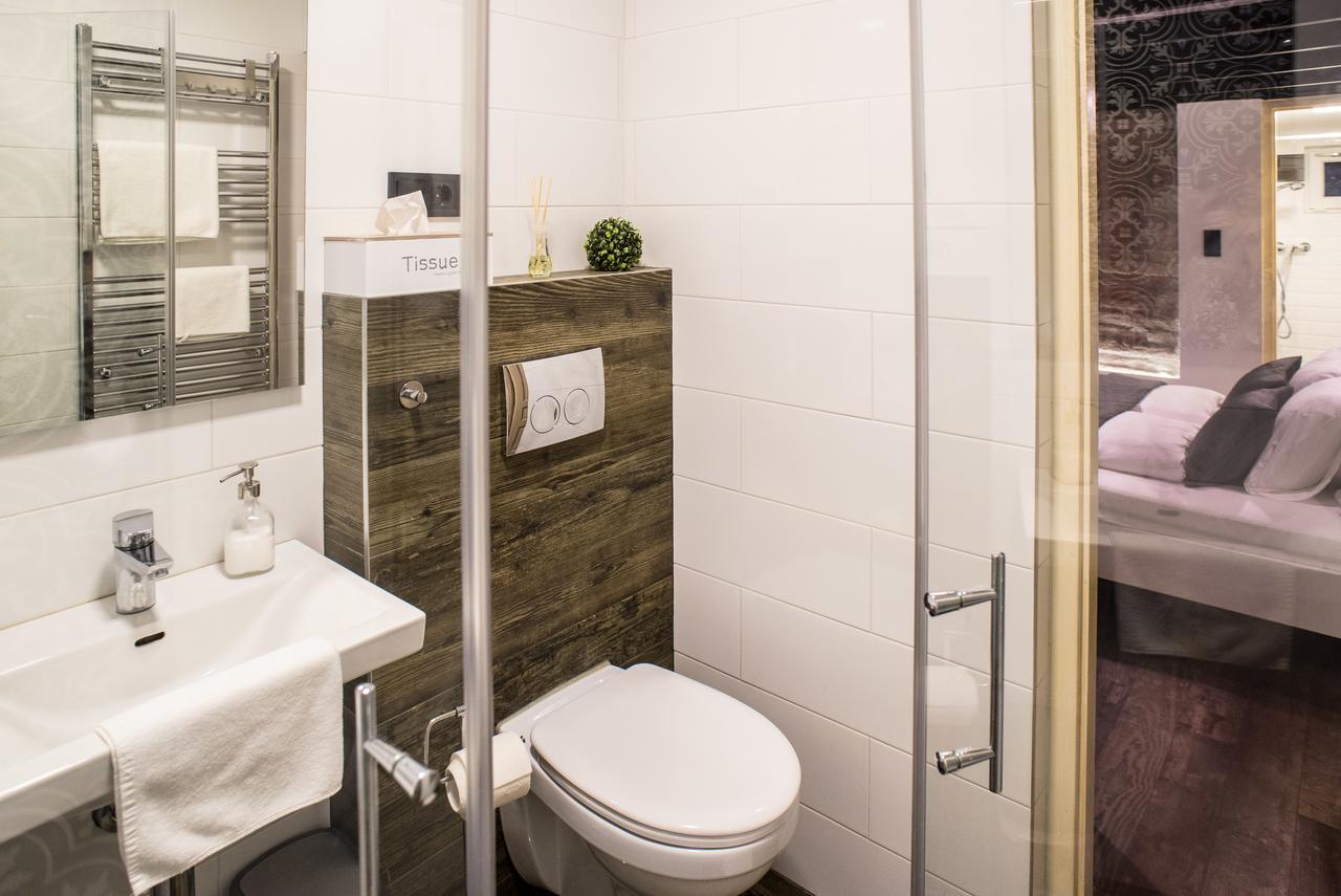 Very Stylish And Fresh Studio Home In The Center Budapest Bagian luar foto