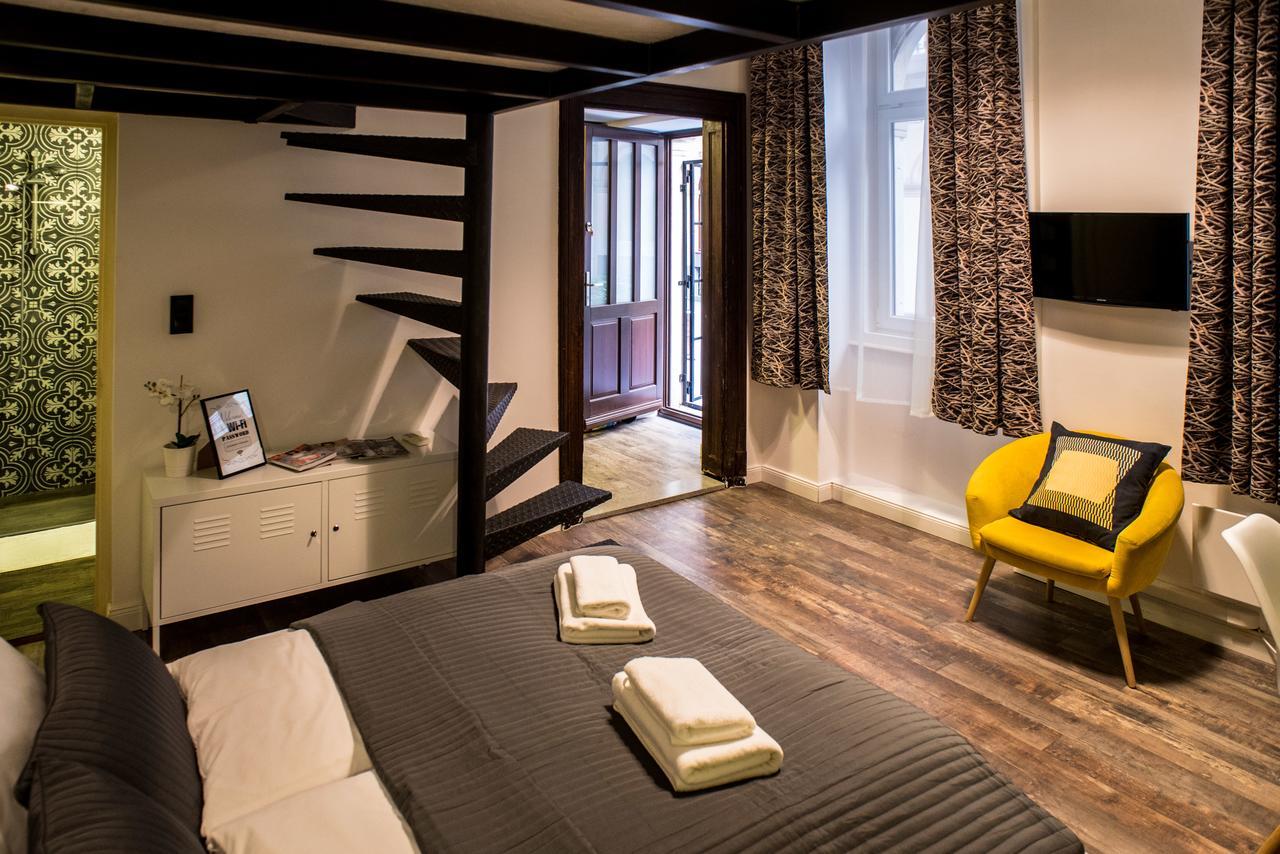 Very Stylish And Fresh Studio Home In The Center Budapest Bagian luar foto