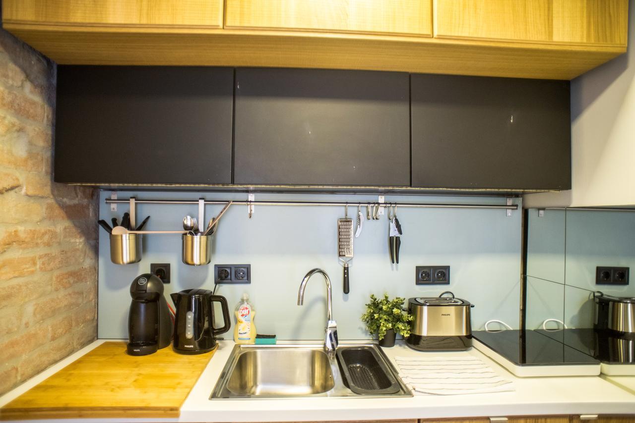 Very Stylish And Fresh Studio Home In The Center Budapest Bagian luar foto