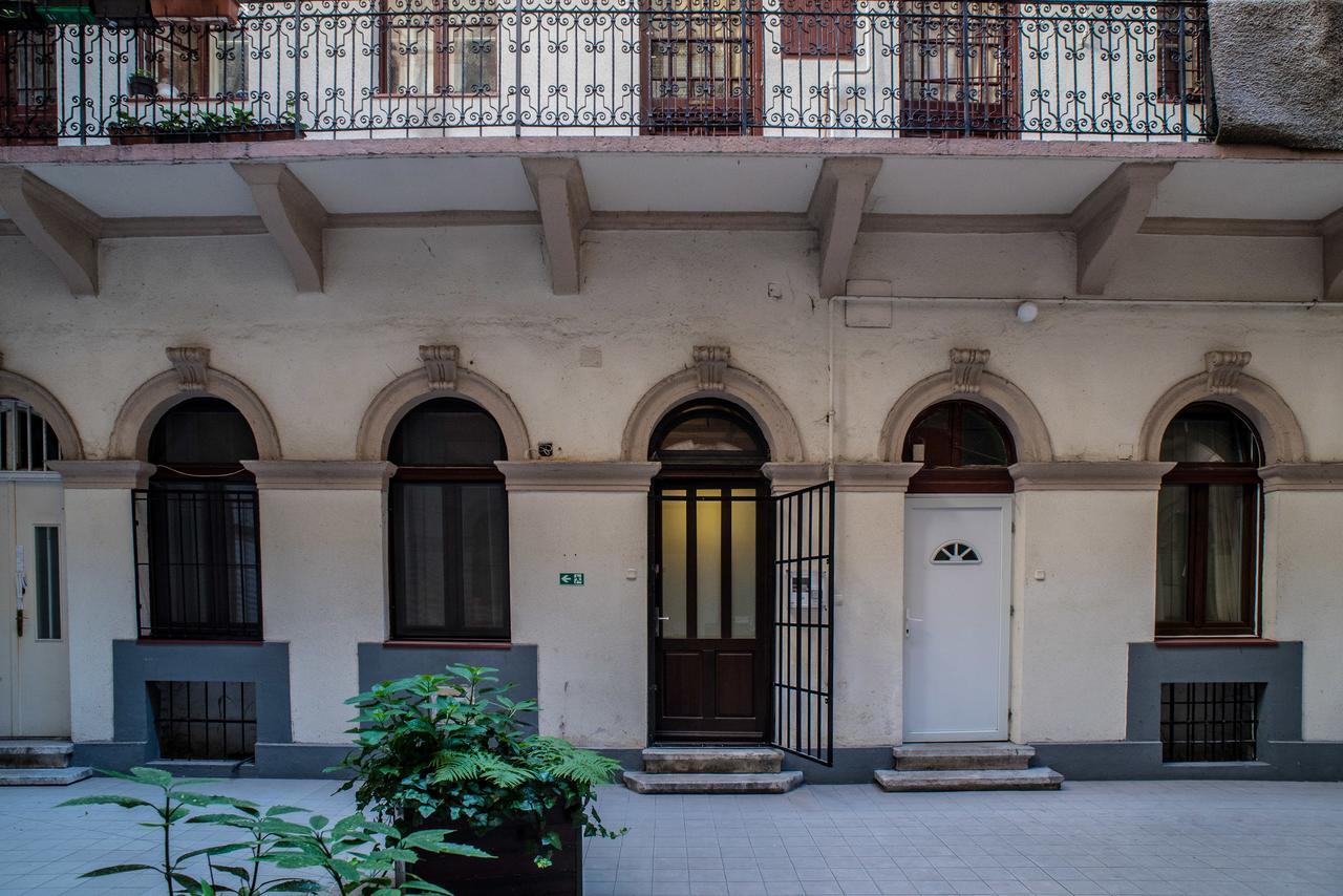 Very Stylish And Fresh Studio Home In The Center Budapest Bagian luar foto